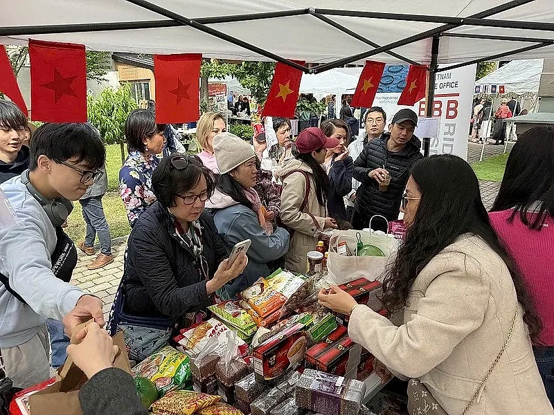 Điểm tin thị trường nước ngoài 7/7: Mở rộng xúc tiến thương mại cho hàng Việt
