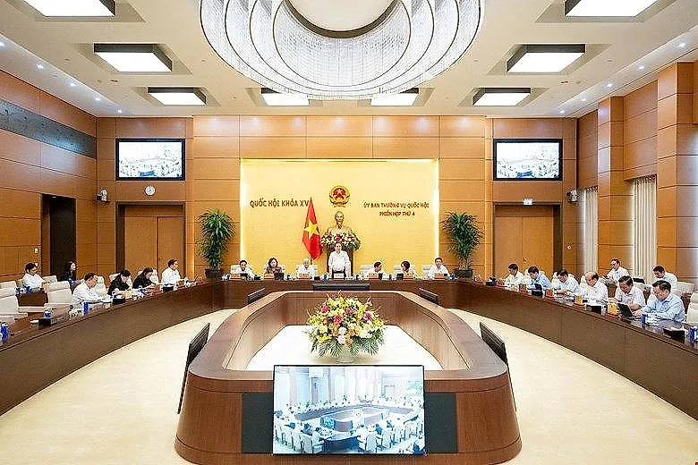 Khai mạc phiên họp thứ 4 của Ủy ban Thường vụ Quốc hội: Xem xét khối lượng lớn các dự án Luật quan trọng