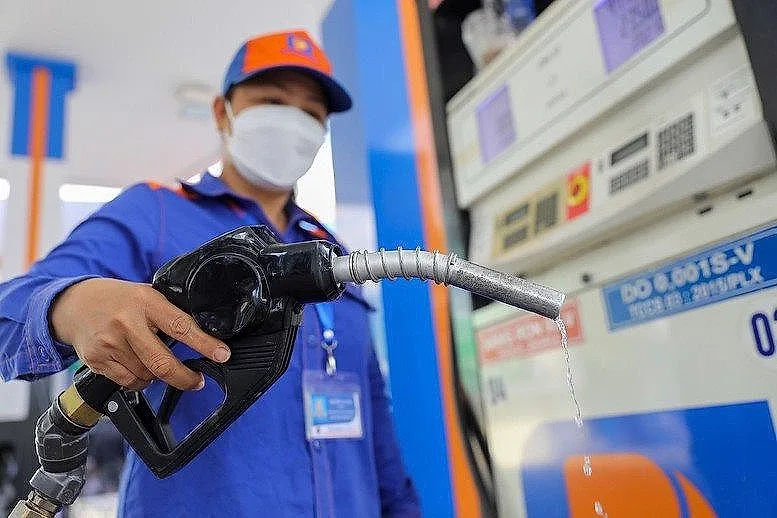 Ngày 9/7: Giá xăng, dầu tiếp tục giảm
