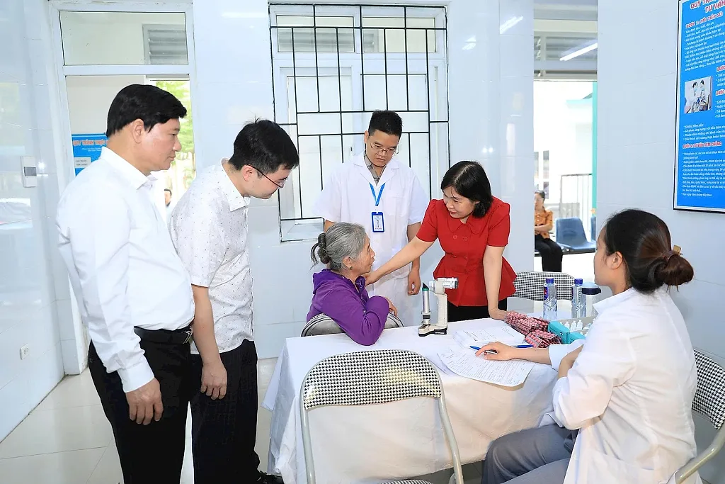 Bộ Công Thương đẩy mạnh tuyên truyền khám sức khỏe định kỳ miễn phí cho người dân