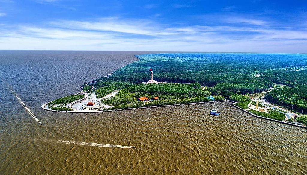 Dòng vốn ngân hàng vùng Đồng bằng sông Cửu Long: Hướng vào các cực tăng trưởng mới