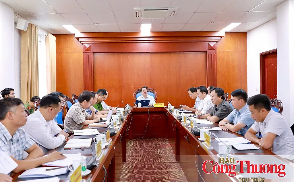 Lai Châu: Tháo gỡ vướng mắc, tăng tốc xây dựng 10 trường nội trú liên cấp