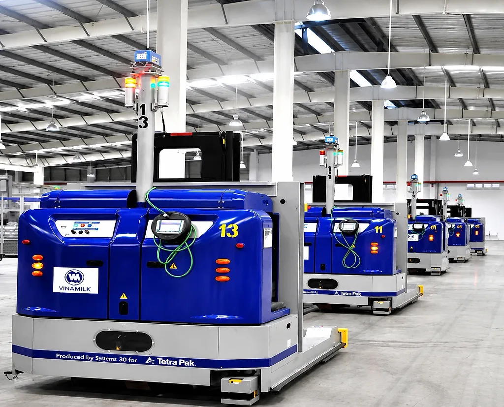 Khi máy móc bắt đầu 'nghĩ' thay công nhân trong khu công nghiệp