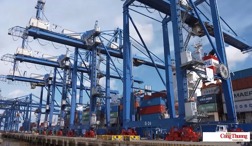 Xuất khẩu TP. Hồ Chí Minh dẫn đầu cả nước, cán mốc gần 48 tỷ USD
