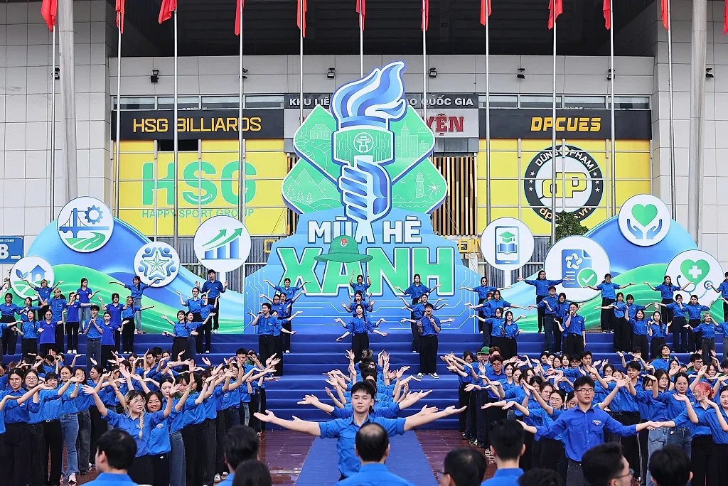 Hà Nội: Hàng nghìn sinh viên tham gia chiến dịch tình nguyện 'Mùa hè xanh' 2026