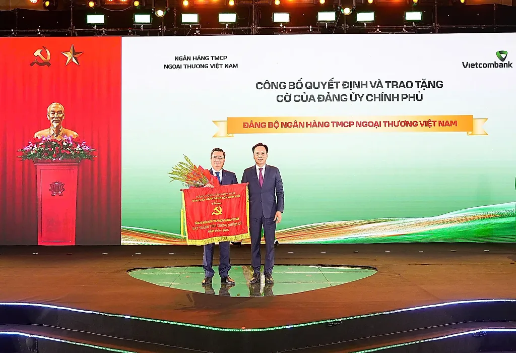 Vietcombank đồng hành cùng các mục tiêu quốc gia, bồi đắp những động lực tăng trưởng mới