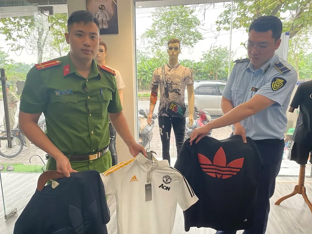 Hưng Yên: Xử lý 461 vụ buôn lậu, hàng giả, xâm phạm sở hữu trí tuệ