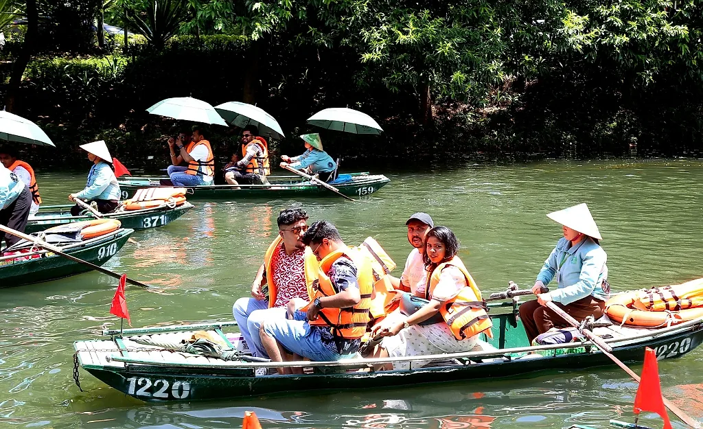 Tăng cường các biện pháp bảo đảm an ninh, an toàn cho khách du lịch
