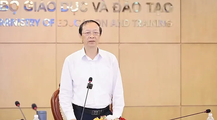 Thứ trưởng Bộ Giáo dục và Đào tạo: Cần xây dựng văn hóa học tập suốt đời cho giáo viên