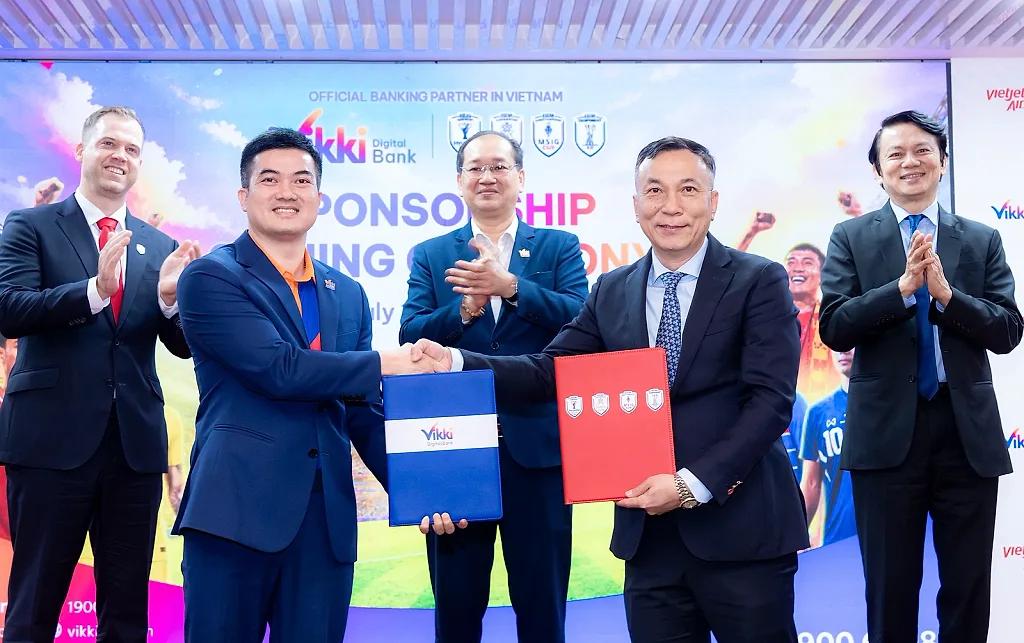 Vietjet và Vikki đồng hành cùng ASEAN United FC
