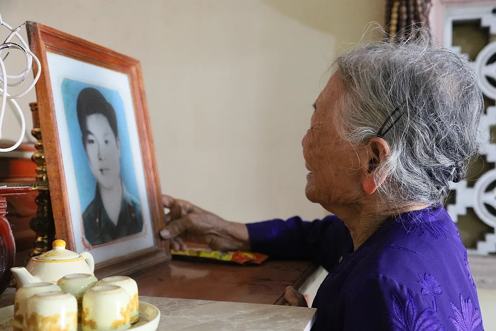 'Phép màu' ADN và hy vọng cuối đời của những người mẹ anh hùng