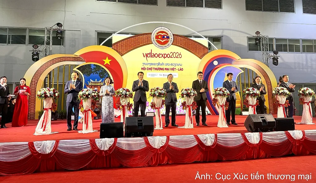 Khai mạc Hội chợ Thương mại Việt - Lào 2026