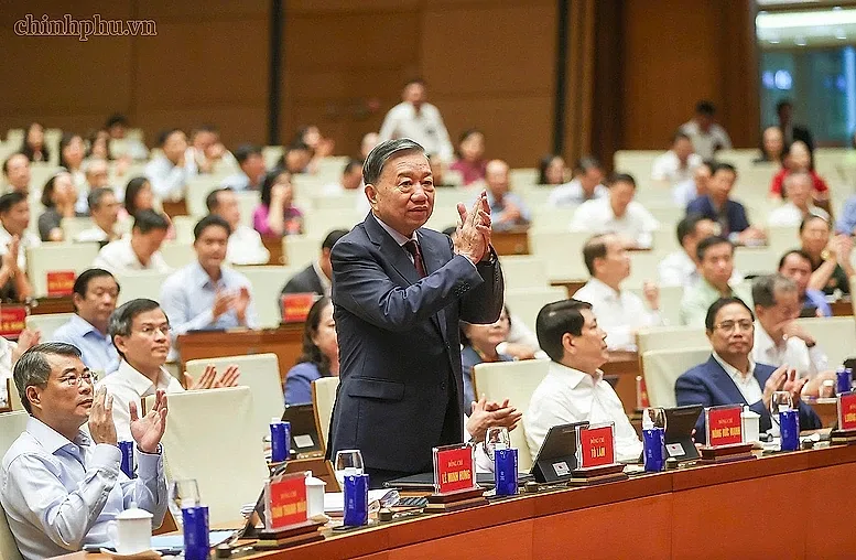Quán triệt và triển khai thực hiện Nghị quyết Hội nghị Trung ương 3 khóa XIV