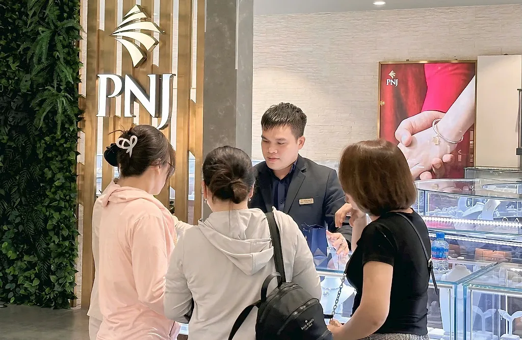 PNJ lỗ 283 tỷ đồng trong quý II/2026 vì trích lập dự phòng mua lại kim cương