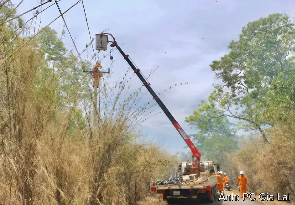 Gia Lai: Những người thầm lặng giữ sáng vùng biên Chư Prông