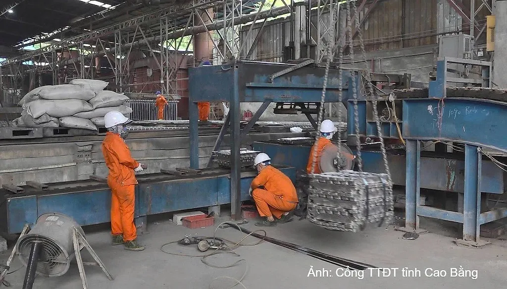 Cao Bằng: Hỗ trợ doanh nghiệp vượt khó, kiên định mục tiêu tăng trưởng
