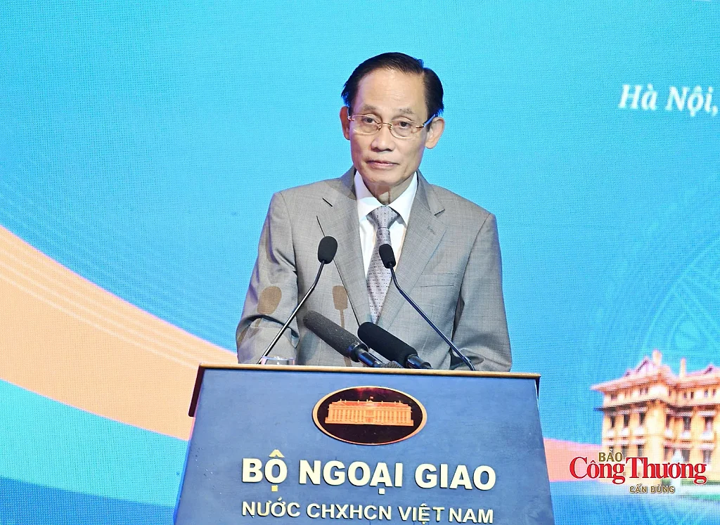 Ngoại giao phục vụ phát triển đất nước trong giai đoạn mới