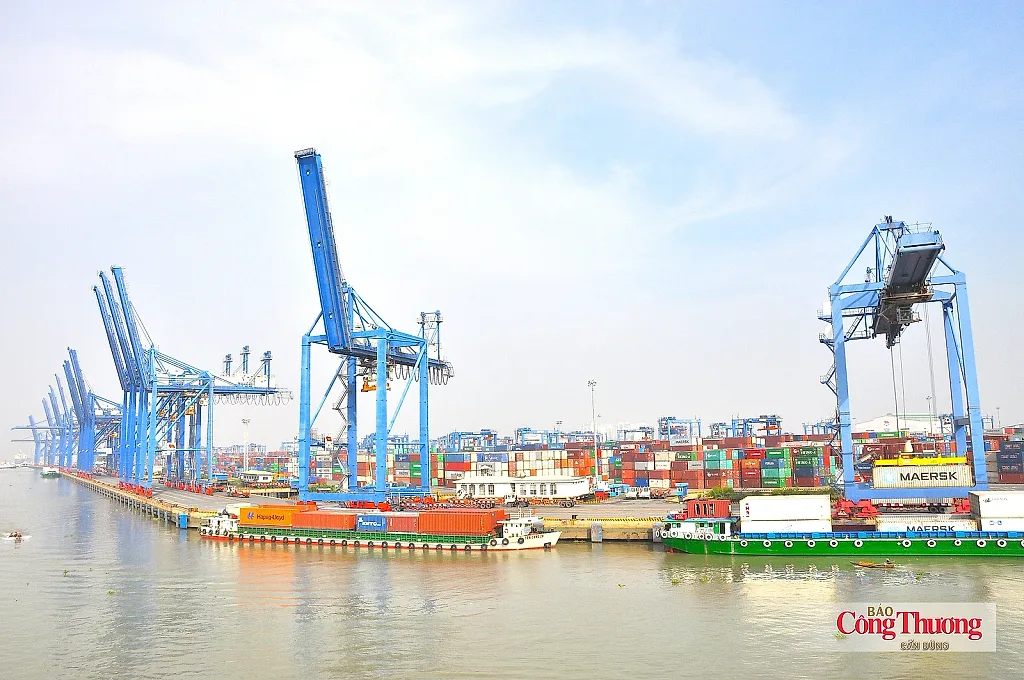 Bộ Xây dựng ban hành quy định mới về quản lý cảng, bến thủy nội địa