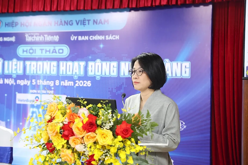 ba-phuong-thanh-ey-vietnam.jpg