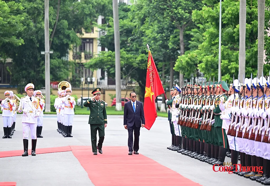Việt Nam - Malaysia thúc đẩy hợp tác quốc phòng vì hoà bình, ổn định khu vực
