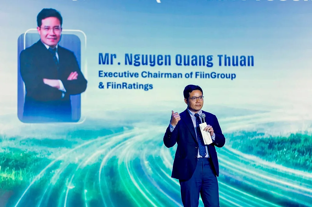 ong-nguyen-quang-thuan-ong-chu-tich-dieu-hanh-fiingroup-fiinratings-.jpg
