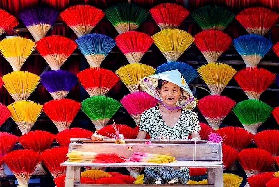 Làng hương Thủy Xuân - Khi nghề truyền thống “kể chuyện” bằng du lịch