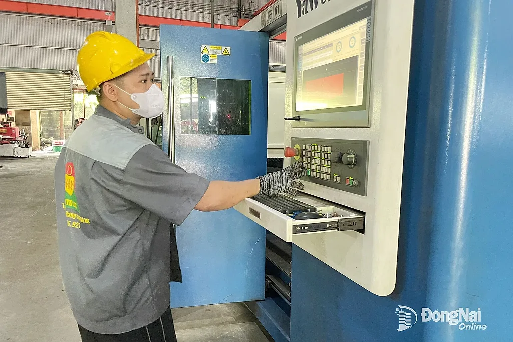 Kỹ năng số 'phủ rộng' trong các nhà máy ở khu công nghiệp Đồng Nai