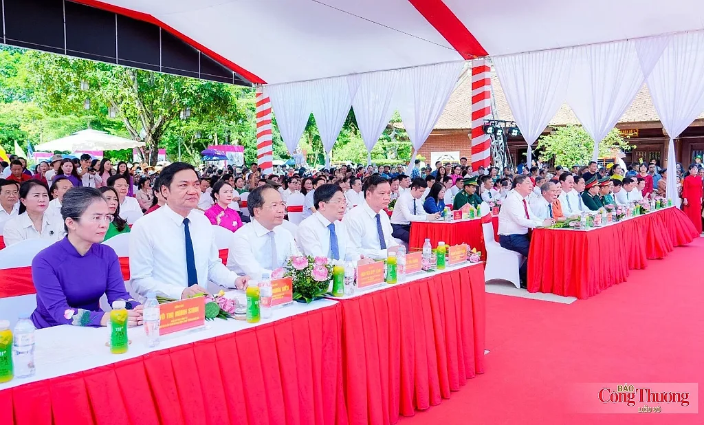 Quê Bác rộn ràng ngày Quốc khánh