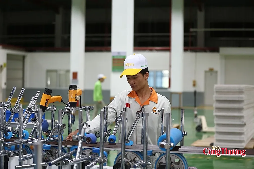 Hơn 138.000 doanh nghiệp thành lập mới trong 8 tháng năm 2026