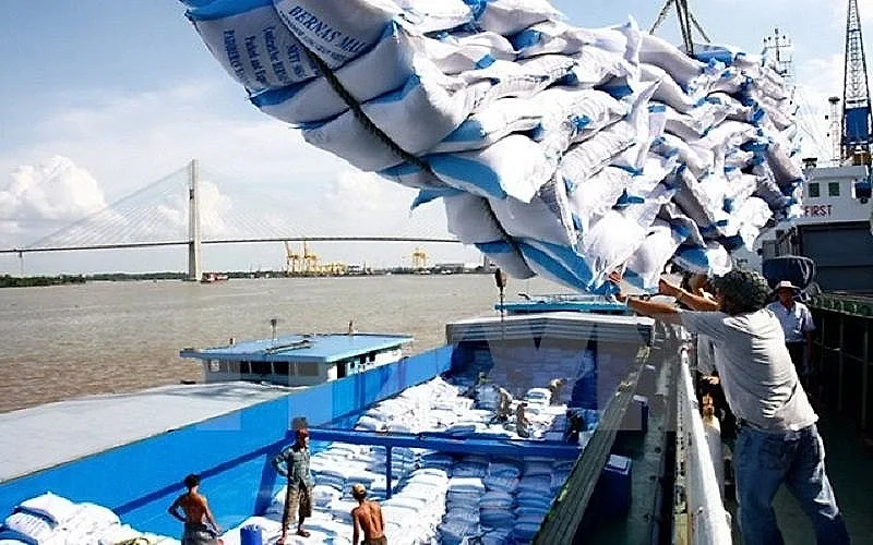 Gỡ nút thắt xuất khẩu gạo: Thoát vòng luẩn quẩn “tranh bán - tranh mua”