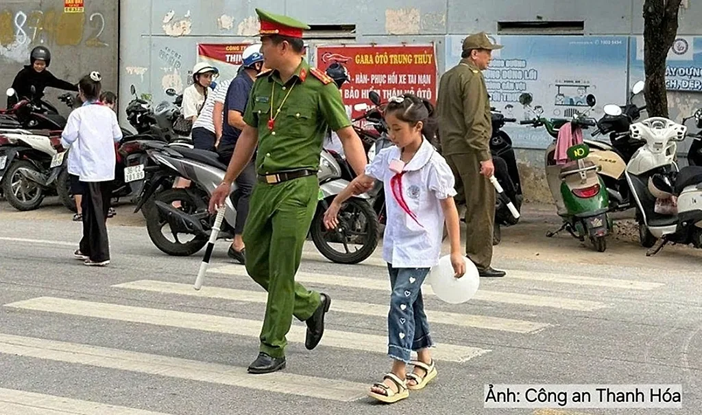 Giữ bình yên từ những việc gần dân