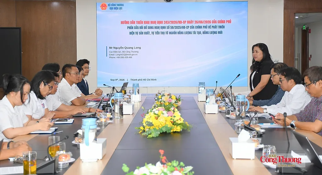 TP. Hồ Chí Minh tháo gỡ vướng mắc, phát triển điện mặt trời mái nhà