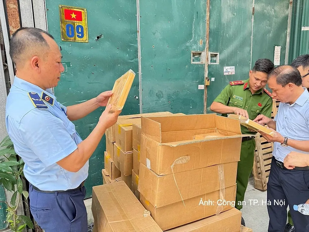 Hà Nội phát hiện cơ sở bán hơn 7.500 bánh Trung thu không rõ nguồn gốc