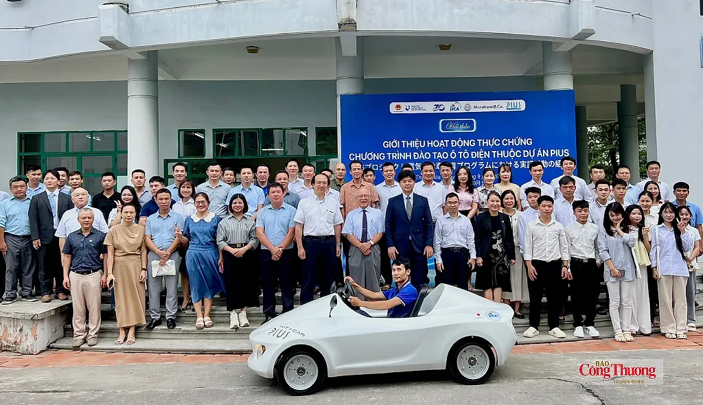 IUH thúc đẩy đào tạo nhân lực ô tô điện với Dự án PIUS tại Việt Nam
