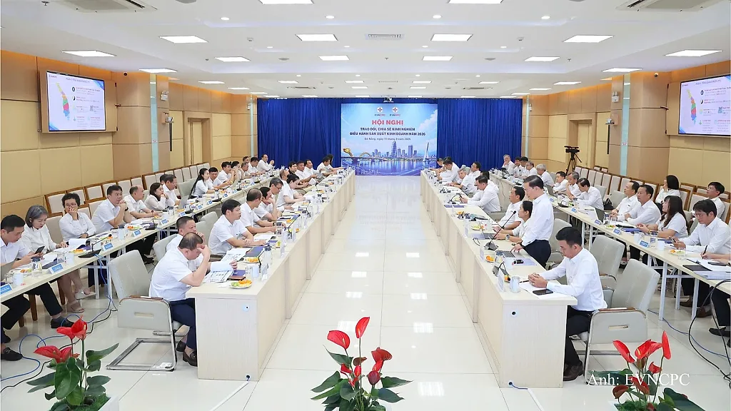 EVNCPC và EVNNPC chia sẻ kinh nghiệm điều hành sản xuất kinh doanh