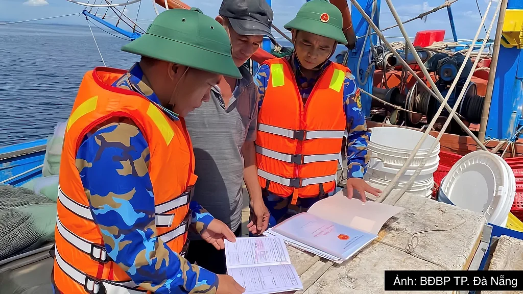 Đà Nẵng: Quyết tâm không còn 'vùng trống' trong giám sát tàu cá