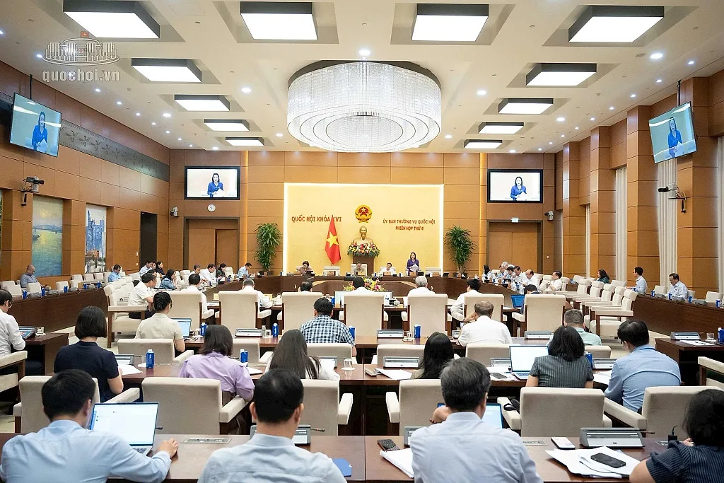 Ủy ban Thường vụ Quốc hội cho ý kiến về dự án Luật sửa đổi, bổ sung một số điều của Luật Bảo hiểm xã hội