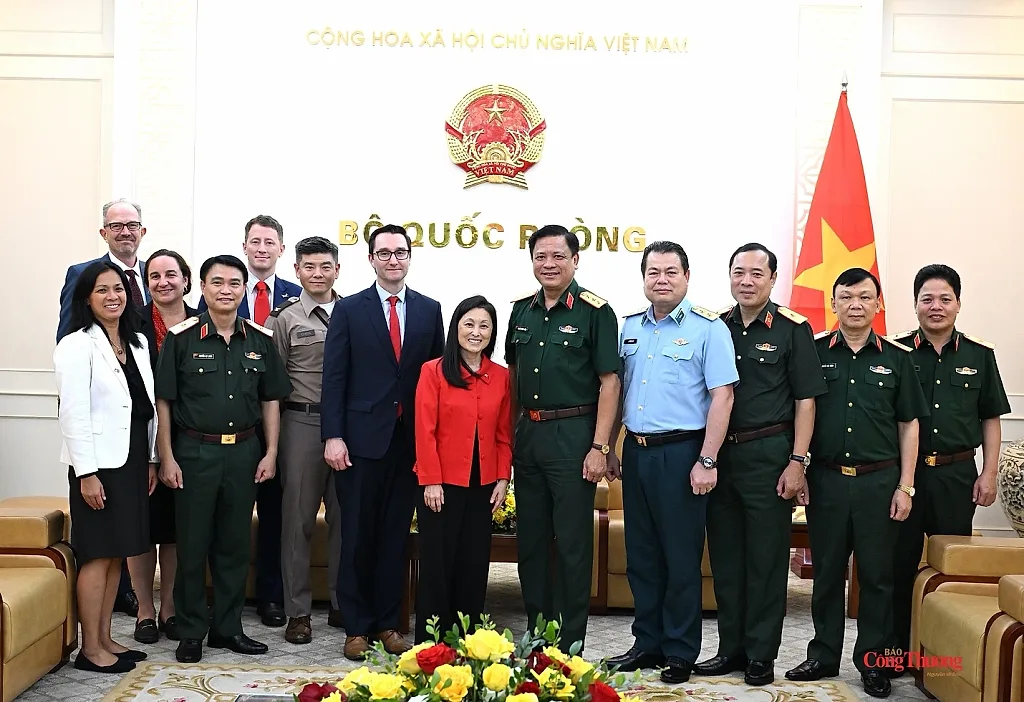 Việt Nam - Hoa Kỳ: Thúc đẩy hợp tác khắc phục hậu quả chiến tranh