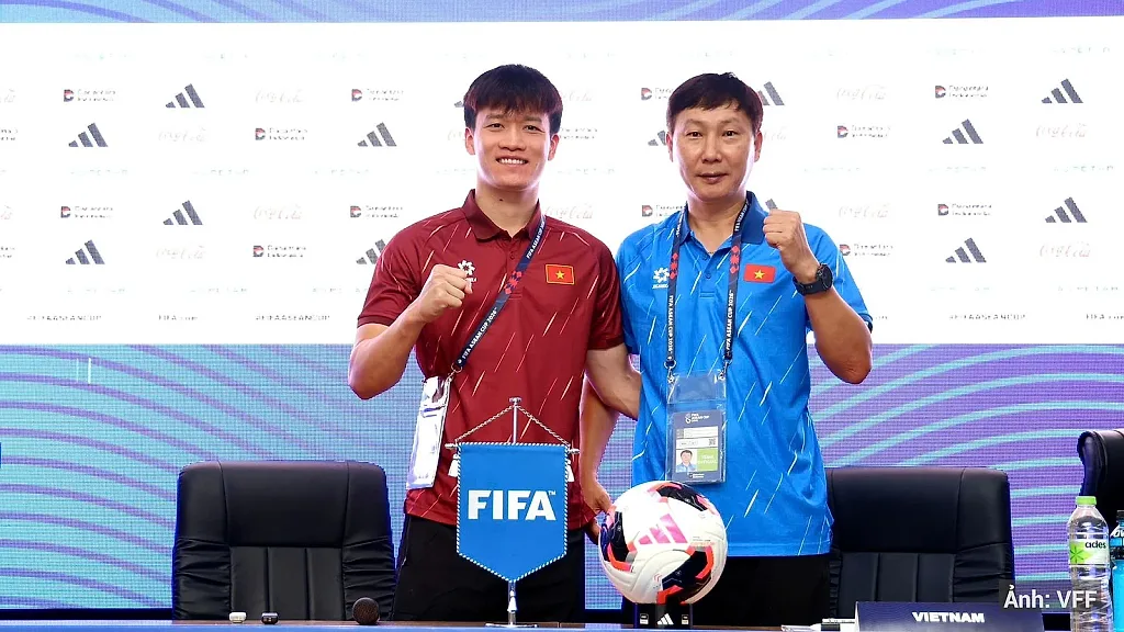 HLV Kim Sang Sik: 'Đội tuyển Việt Nam quyết tâm hướng tới mục tiêu cao nhất tại FIFA ASEAN Cup 2026'