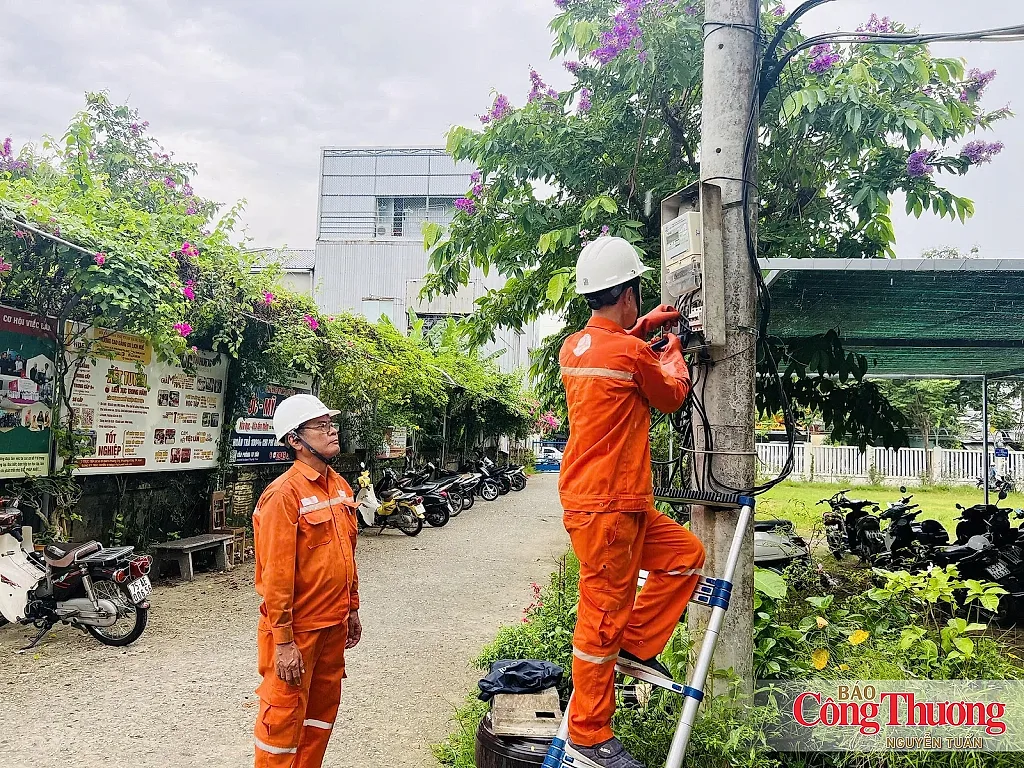 Ngành điện Huế chủ động cấp điện an toàn mùa mưa bão