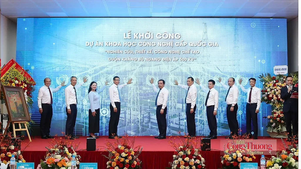 Việt Nam tiến tới làm chủ công nghệ chế tạo cuộn kháng bù ngang điện áp 500kV