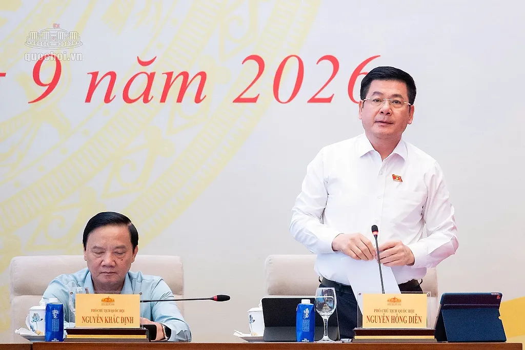 Đại biểu Quốc hội cho ý kiến về dự án Luật sửa đổi, bổ sung một số điều của Luật Điện lực