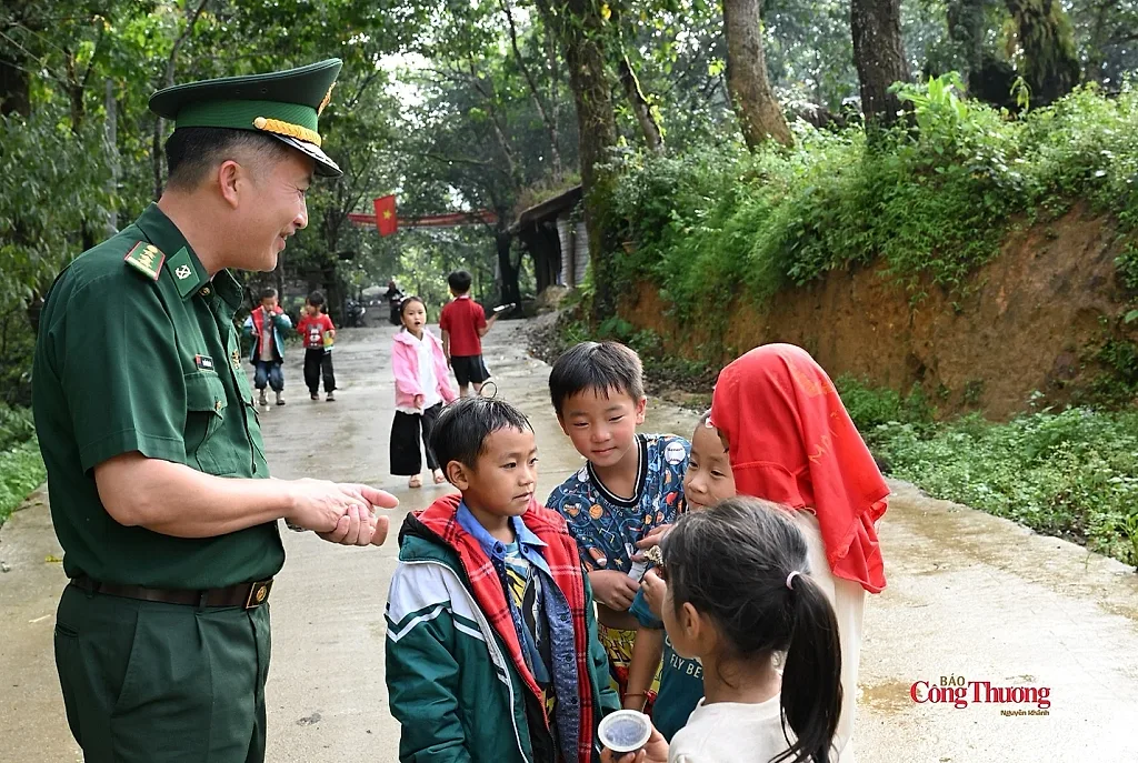 Điểm tựa sinh kế vùng biên - Bài 2: Bữa cơm bán trú và chuỗi liên kết vùng