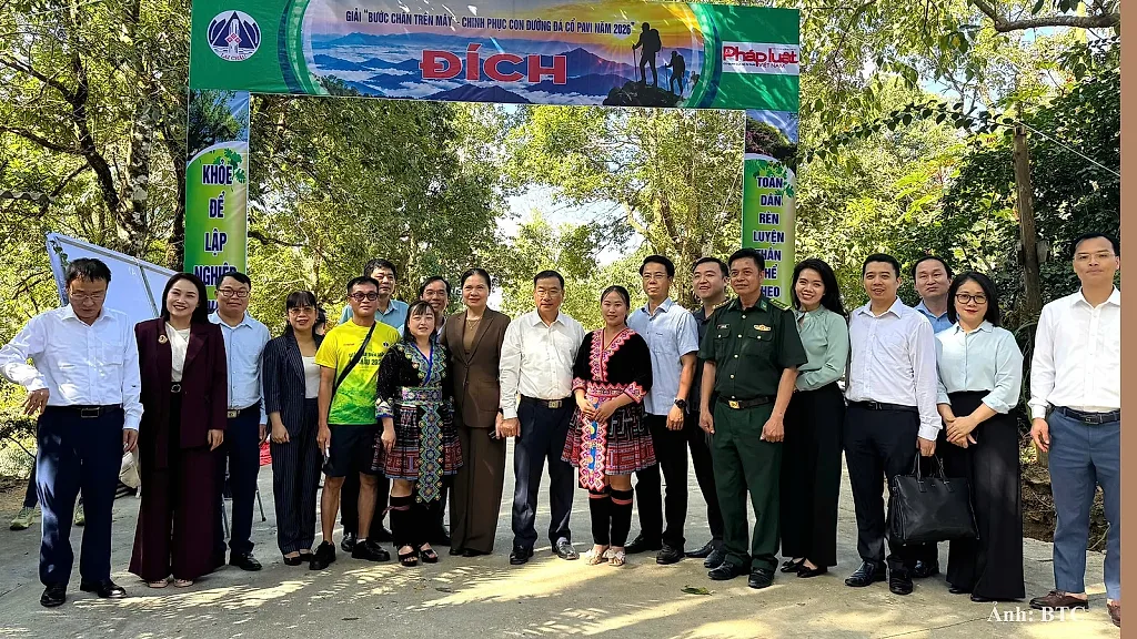 'Bước chân trên mây' kể chuyện du lịch Lai Châu từ những cung đường