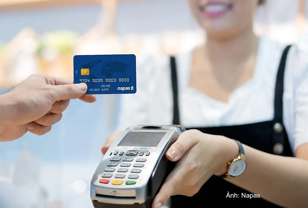 Cuộc rượt đuổi phía sau mỗi giao dịch số