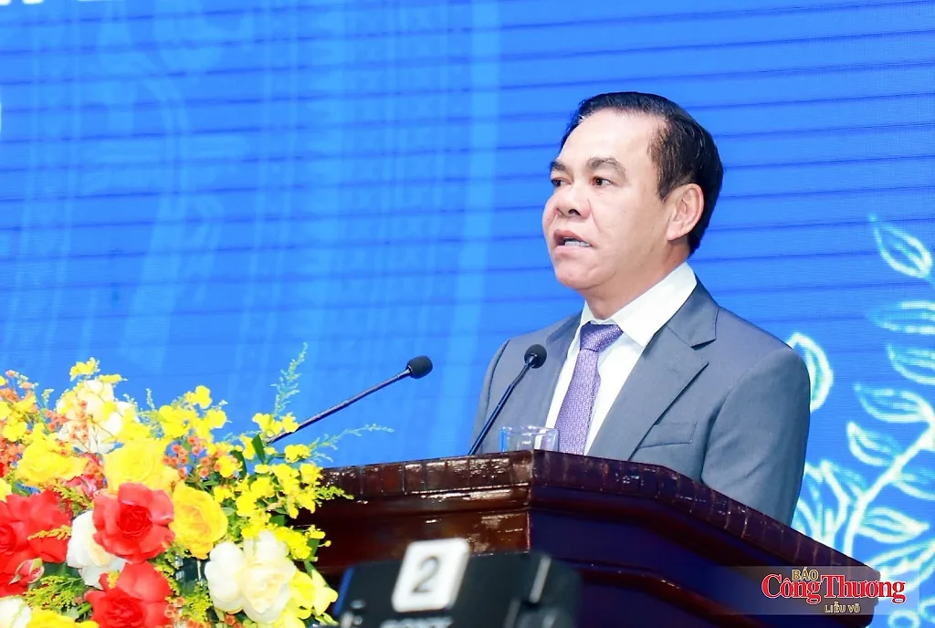 Tỉnh Nghệ An tri ân, tôn vinh những đóng góp to lớn của cộng đồng doanh nghiệp