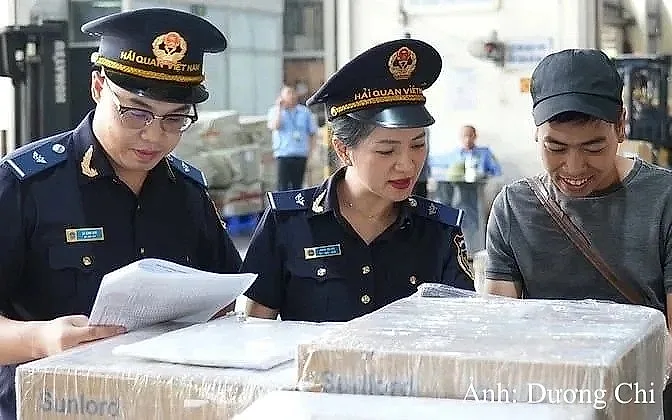 Hải quan đề nghị thống nhất cách xử lý hàng nhập khẩu có ký hiệu ®