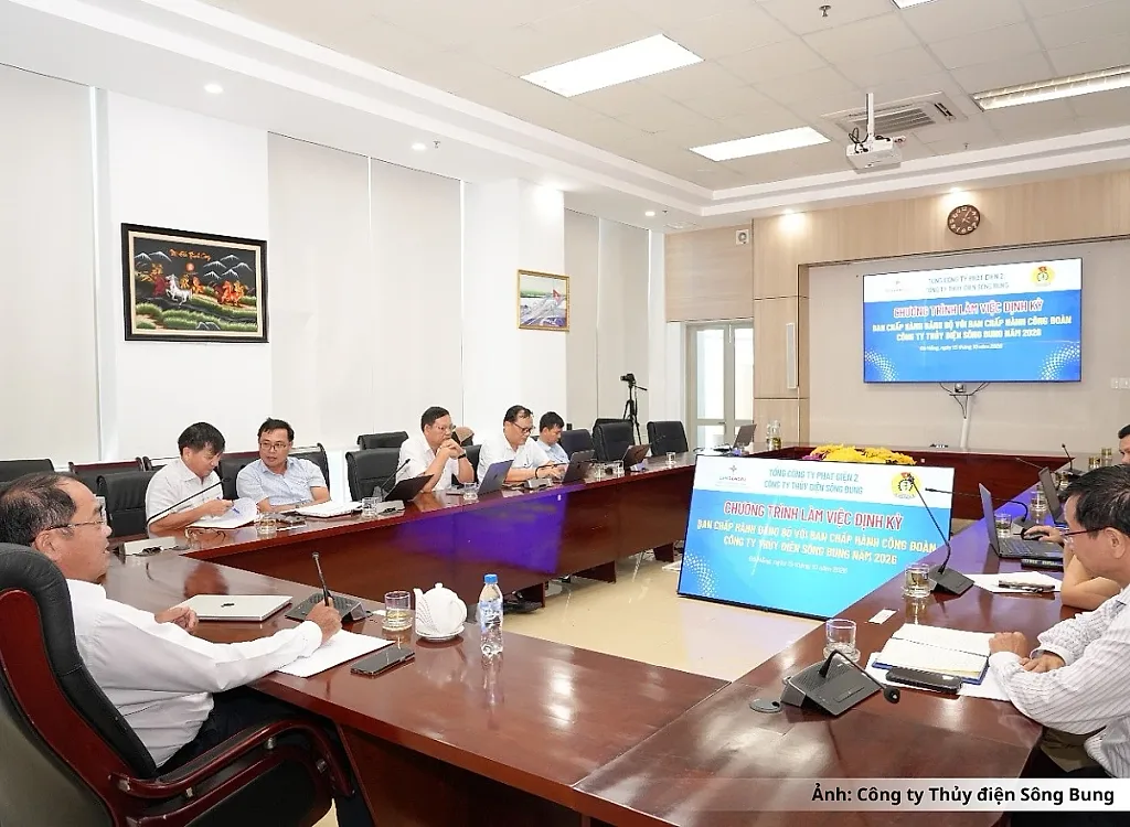 Công ty Thủy điện Sông Bung làm việc với Ban Chấp hành Công đoàn