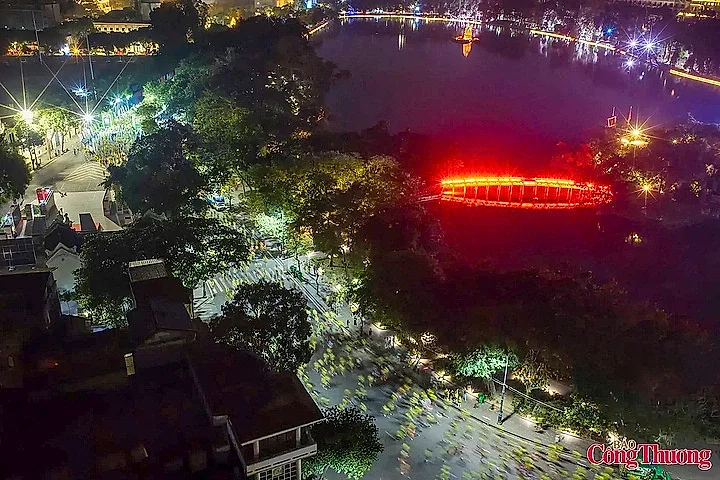 Hơn 11.000 runner tham gia VPIM 2026 qua những cung đường đậm dấu ấn Hà Nội