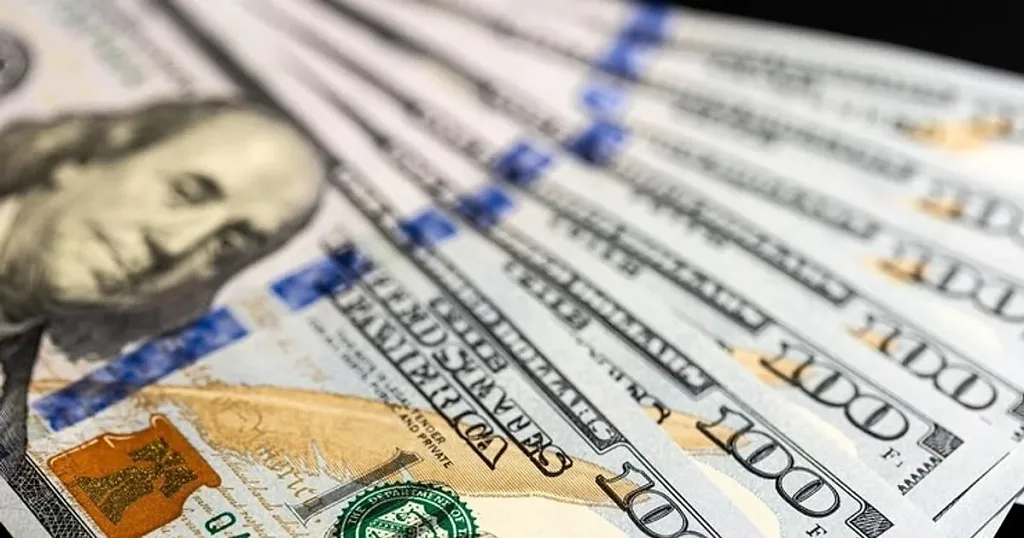 Tỷ giá USD hôm nay 19/5: Đồng bạc xanh hạ nhiệt sau tuần tăng mạnh, DXY lùi dưới 99 điểm